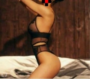 Boutaina escorts in Leisure City